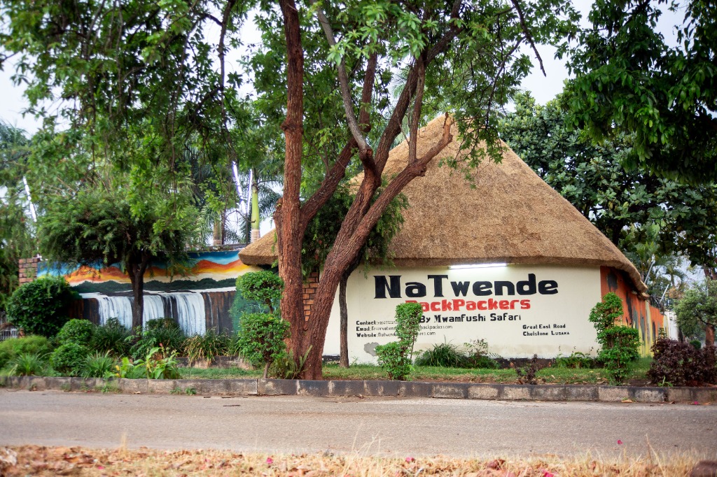 Natwende Backpackers Main Exterior by Mwamfushi Safaris